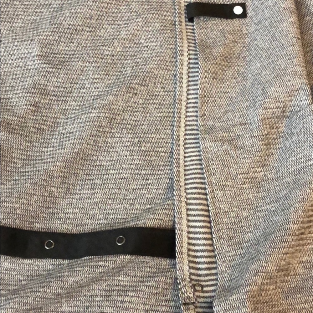 Lululemon Vinyasa Convertable Scarf - image 7